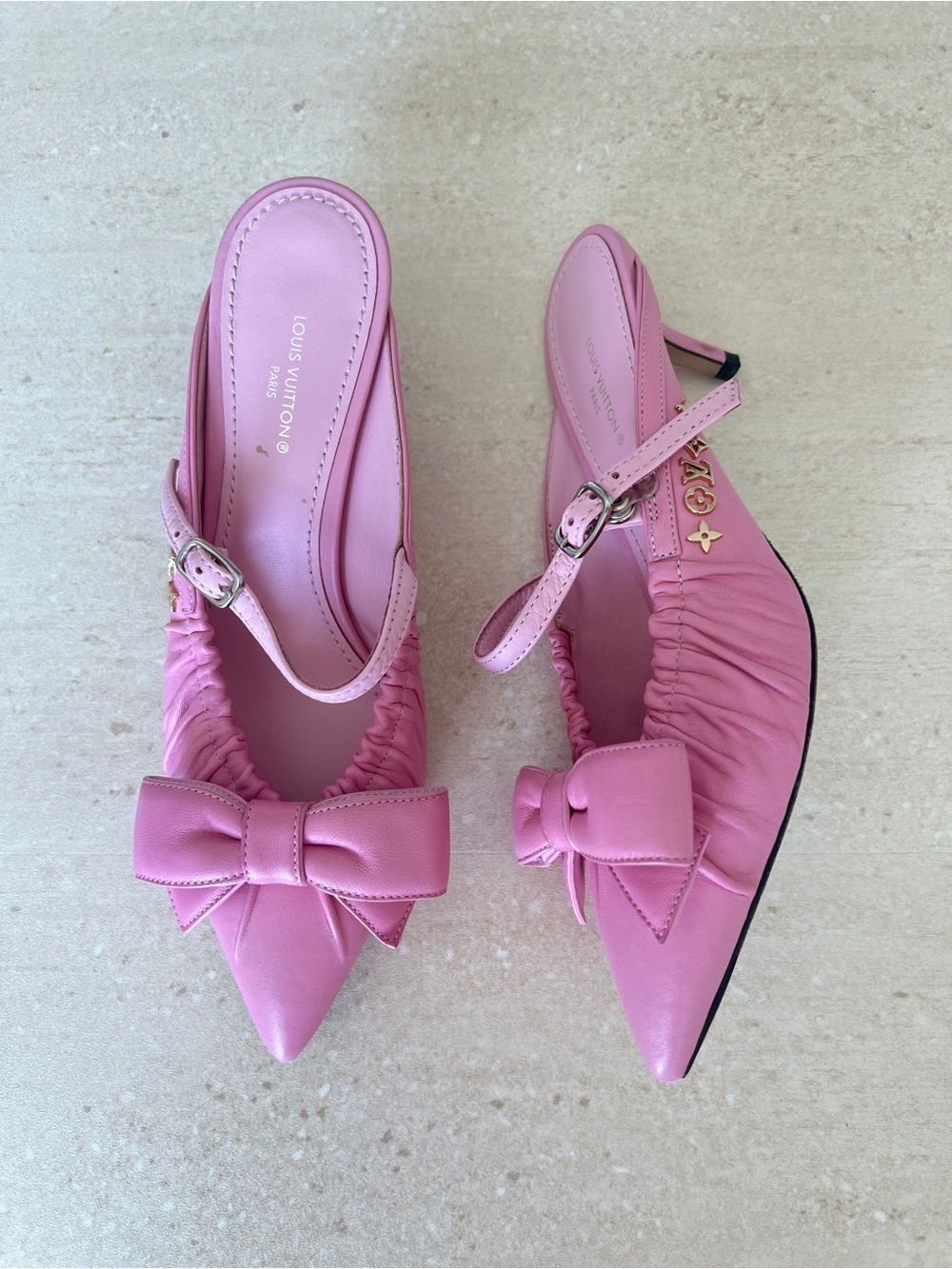 Louis Vuitton Pink Bow Pointed-Toe Slingback Mules - Picture 3 of 11